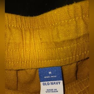 Womena Old Navy high rise shorts